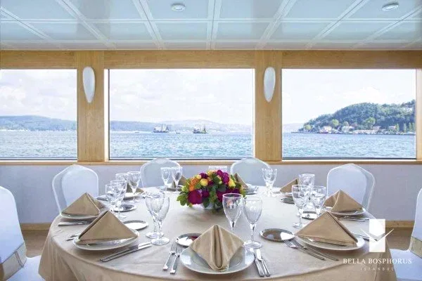dinner-cruise-istanbul