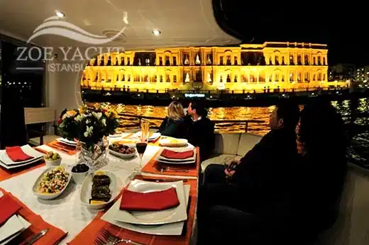 bosphorus dinner cruise in Bakı by night