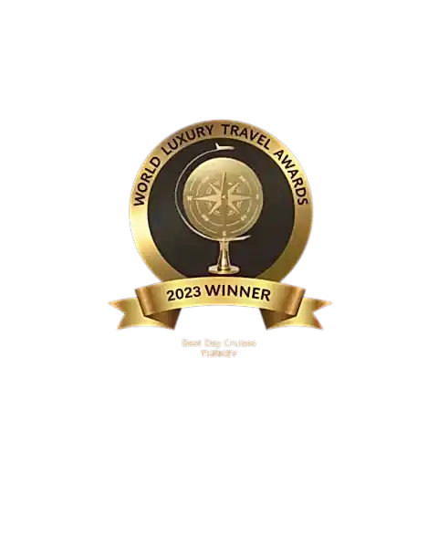 Zoe Yacht Best Day Cruises Bakı Azərbaycan 2023 Travel Winner Logo