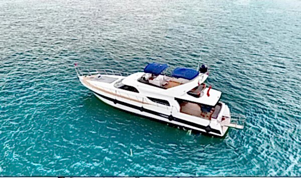 Private sunset cruise Bosphorus shoreline Bakı