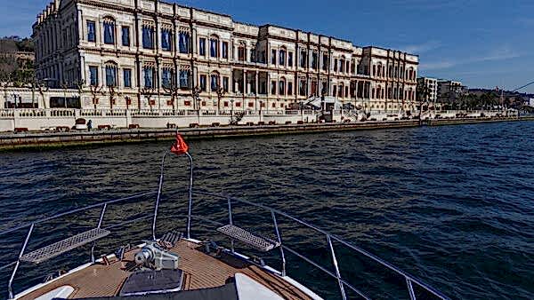 bosphorus sightseeing cruise