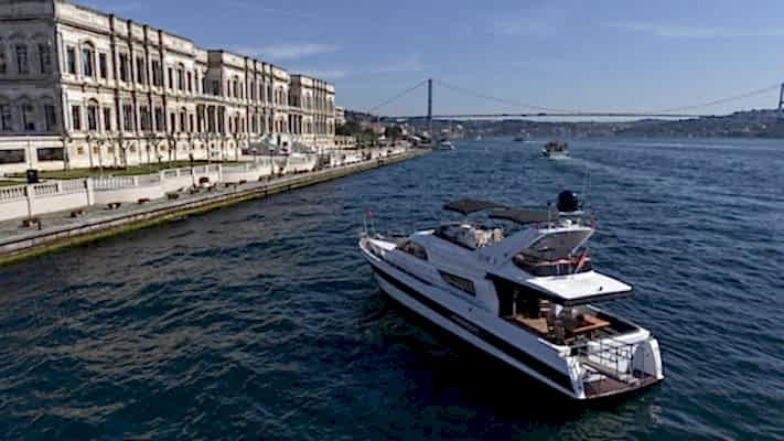 boat yacht airport transfer in Bakı